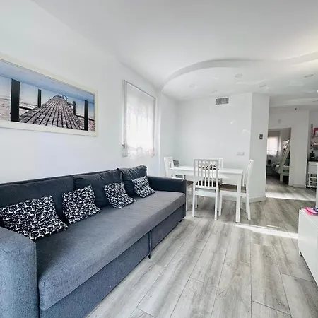 Tamara 托雷莫利诺斯